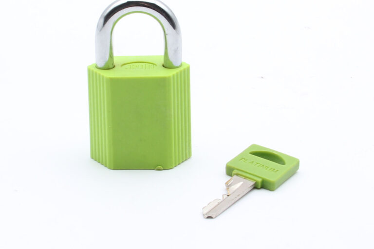 Mini steel suitcase travel padlock