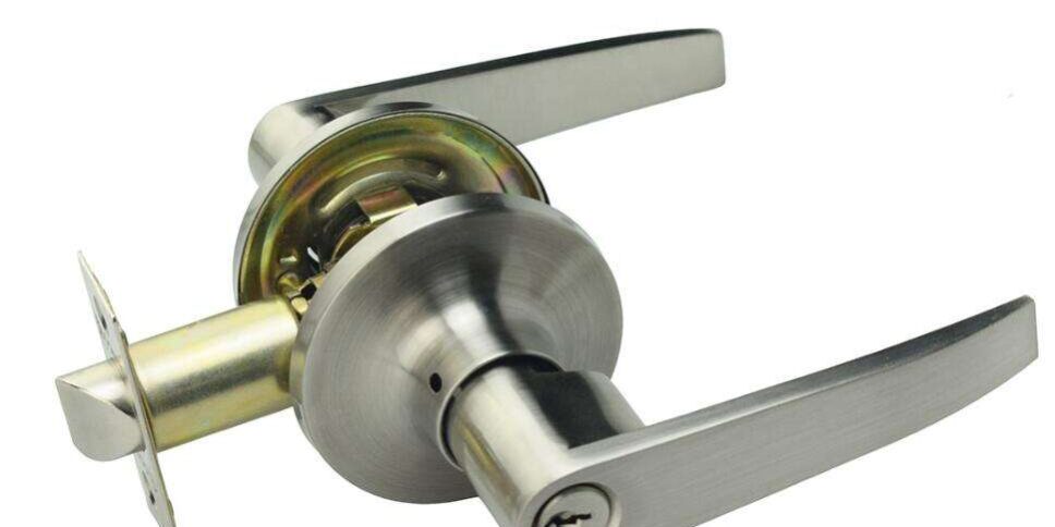 square tubular wooden door lock
