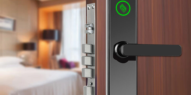 Smart Hotel Door Lock